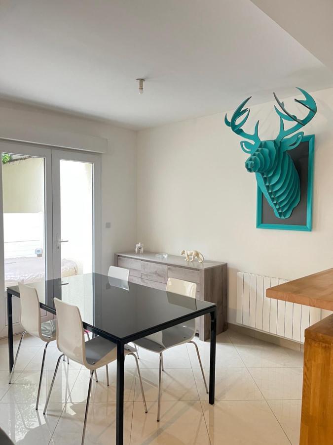 Ecu : Superbe Appartement Avec Exterieur Reims Ngoại thất bức ảnh